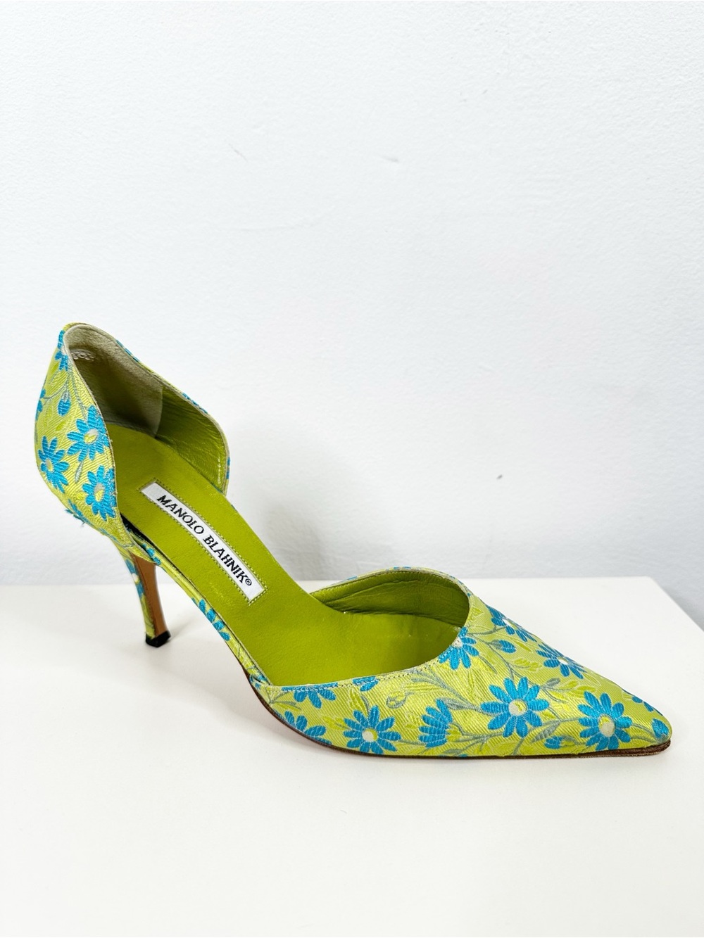 Vintage Manolo Blahnik Green Blue Floral Brocade D'Orsay Pointed Toe Pumps 38/ 8